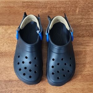 CROCS Kids Black Water Shoes with Blue Accents